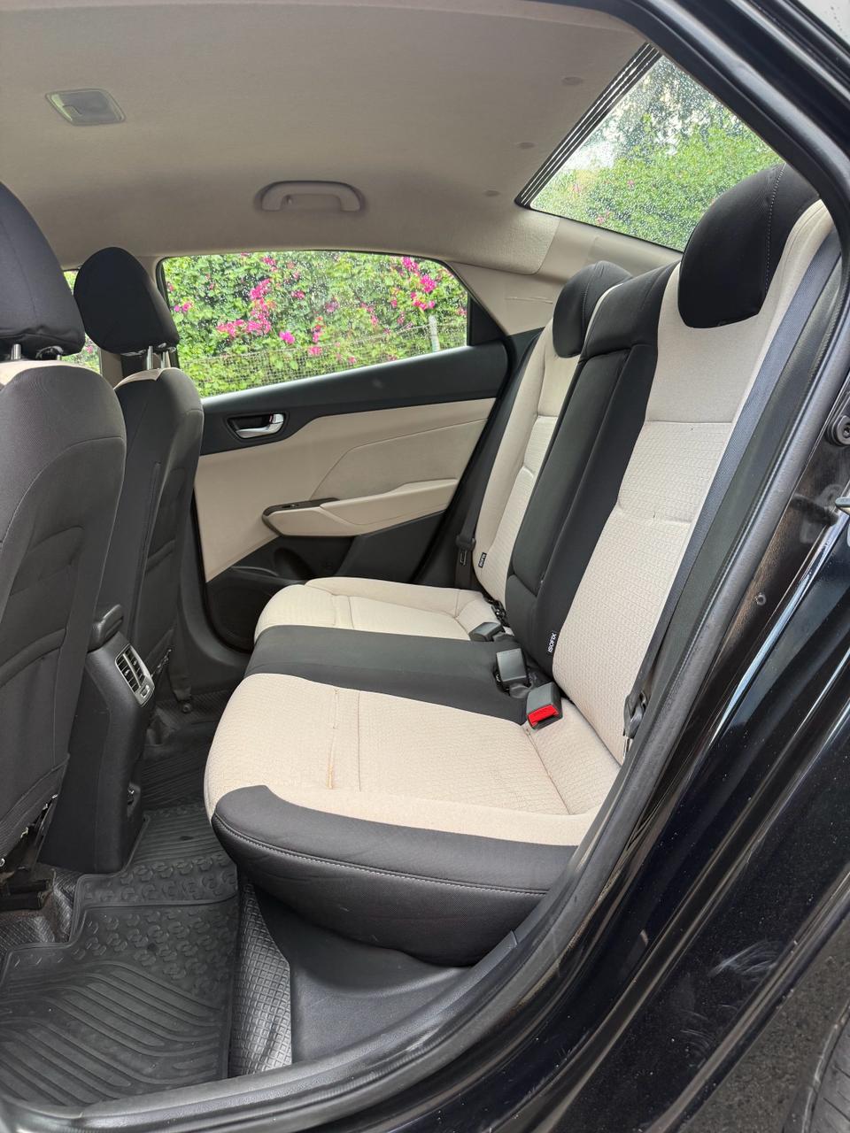 Hyundai Verna - Image 6